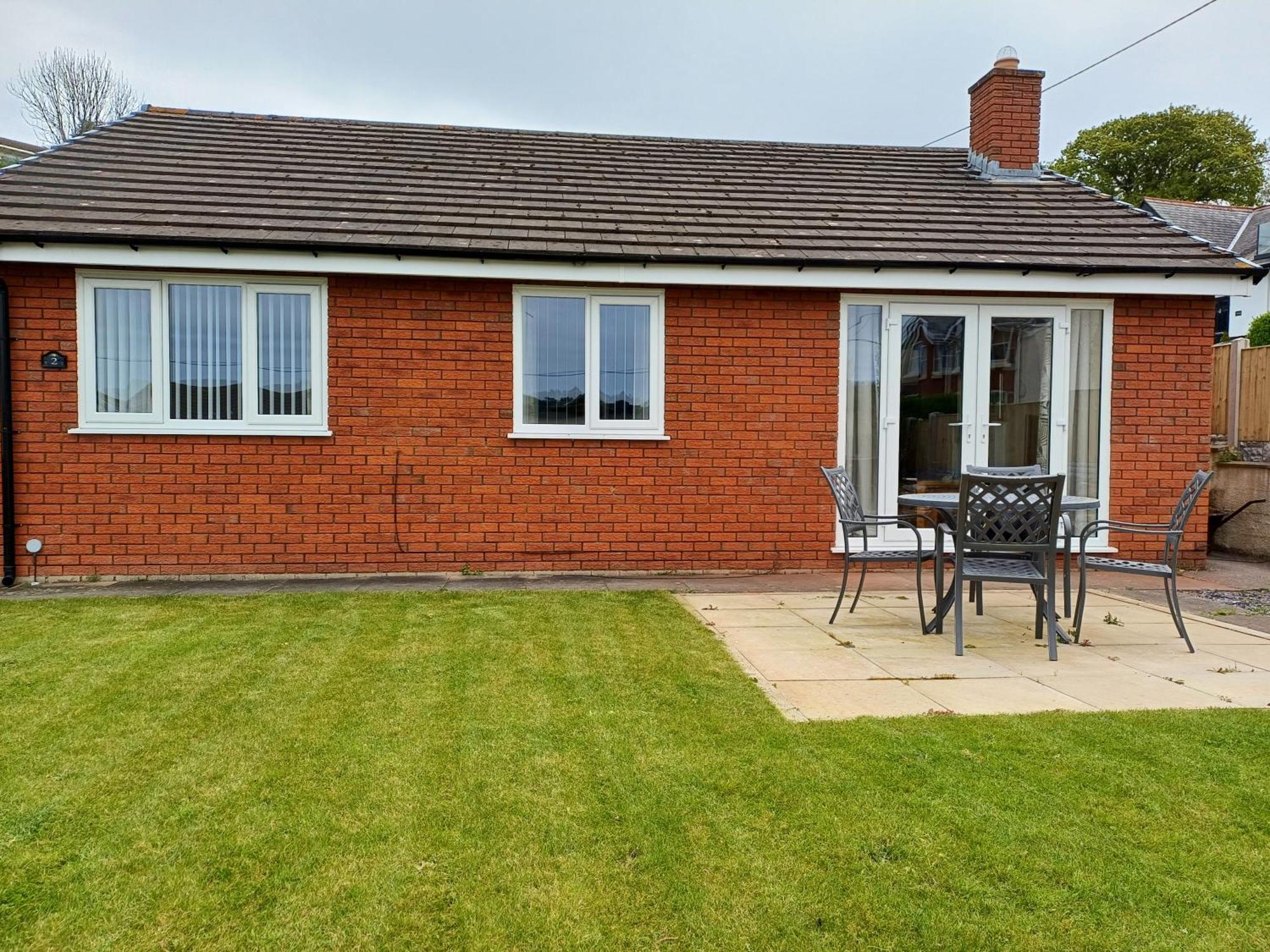3-Bed Bungalow Near Conwy Valley Close To Castle Colwyn Bay Exterior foto